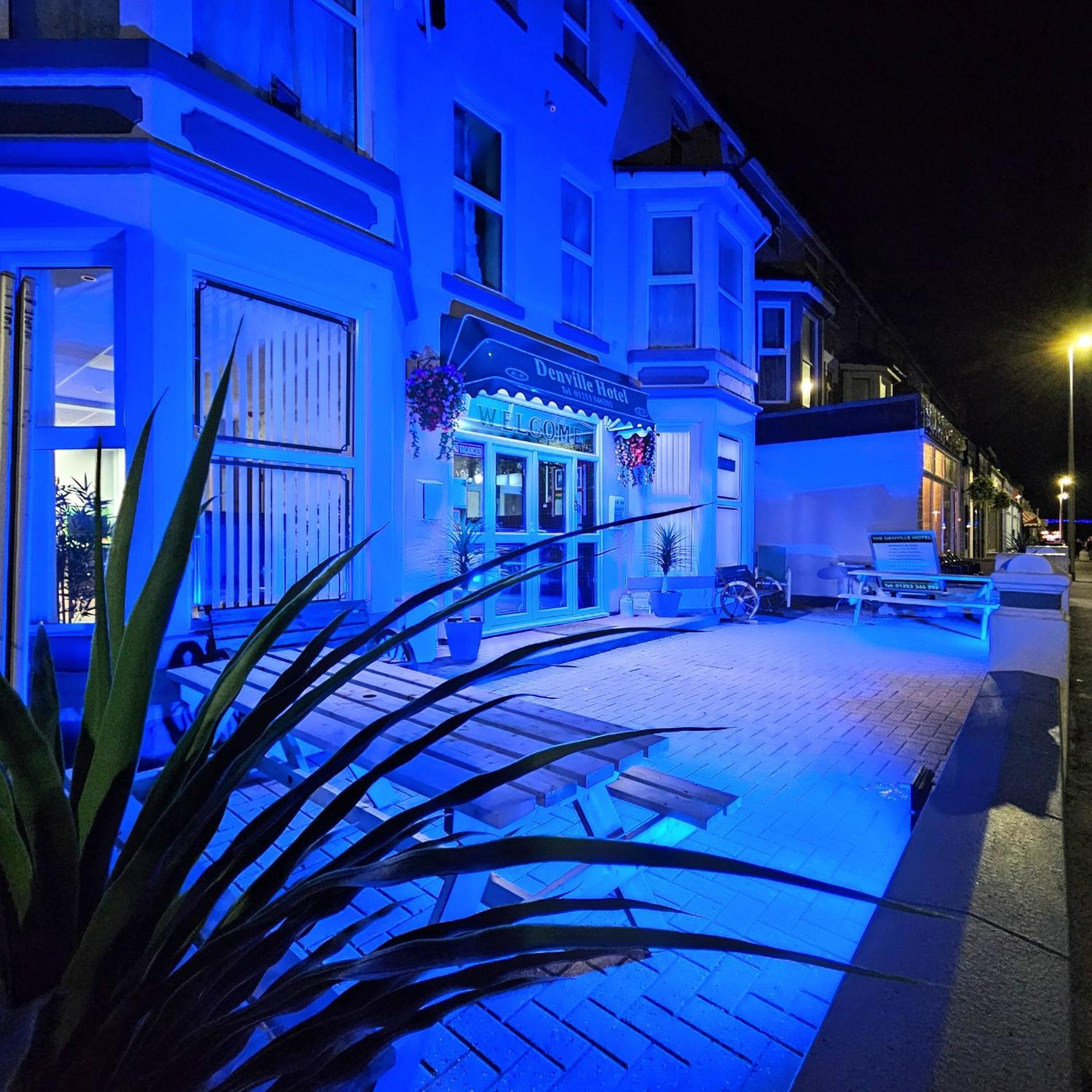 Denville Hotel Blackpool Bagian luar foto